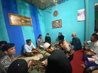 Tahlilan di Desa Talok: Kebersamaan dan Spiritual Kelompok 173 KKM UIN Malang di Desa Talok