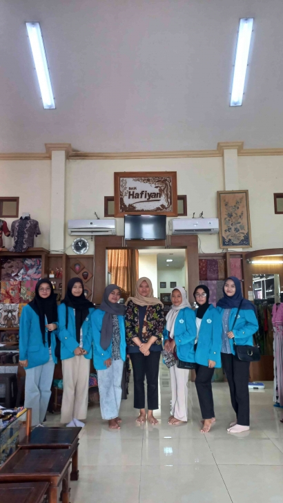 Implementasi Visi Misi terhadap Daya Saing Pengusaha Batik Cirebon (Studi Kasus Toko Batik Trusmi Hafiyan)
