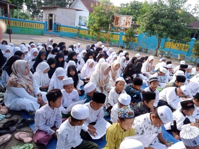 Implementasi Profil Pelajar Pancasila Melalui Giat Jum'at di SDN Karangsono Wonorejo Kabupaten Pasuruan