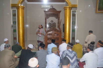 Bantuan Kemensos ke Masjid Jami' Al-Munawwaroh,Tambun-Bekasi; Cegah Konflik dan Radikalisme Melalui Seni dan Pengembangan Ekonomi Masjid