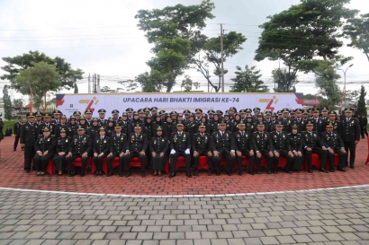 Puncak Peringatan HBI Ke-74, Imigrasi Semarang Ikuti Upacara dan Tasyakuran
