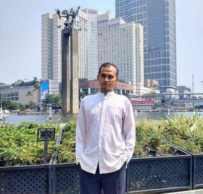 Alasan Tetap Tinggal di Jakarta