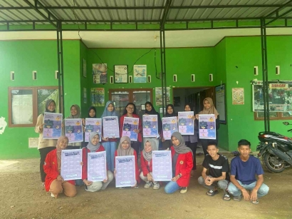 Mahasiswa Posko 23 PBL II FKM Unhas Intervensi Kalender Sehat untuk Meningkatkan Kepatuhan Konsumsi TTD di Desa Tamangapa, Pangkep