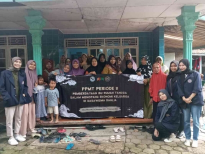 Memajukan Perekonomian Keluarga, Tim PPMT UNIMMA Periode 8 Ajak Ibu-ibu Dasawisma Dahlia dalam Pelatihan Pembuatan Dimsum