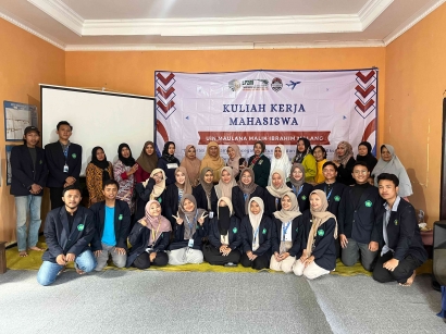 KKM UIN Malang Beri Psikoedukasi Digital Parenting untuk Orang Tua dan Anak di Desa Karangwidoro