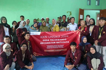 Mahasiswa KKN UNSIKA 2024 Gelar Edukasi Hingga Sosialisasi Pemanfaatan Eceng Gondok Menjadi Pupuk Organik Di Desa Telukbango