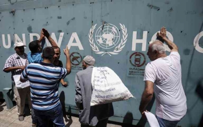 Bantuan UNRWA Terhenti, Inti Bom Waktu Genosida yang Ditunggu Israel