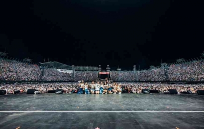 TWICE Sukses Gelar Konser Pertama di Amerika Latin