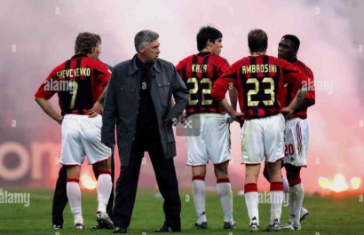 Kisah Kejayaan AC Milan di Era Calro Ancelotti dari Kegelapan Menuju Puncak Eropa
