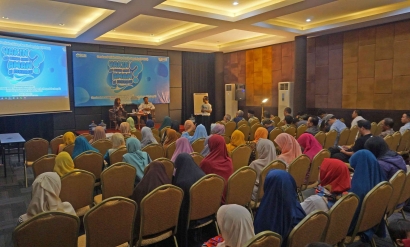 Mahasiswa UNSIA dan DAM Khaira Sosialisasikan Air Minum Aman di Yogyakarta