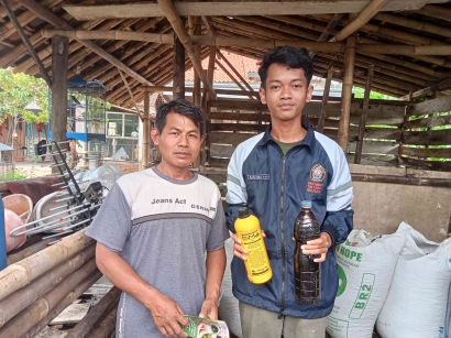Mahasiswa Tim 1 KKN Universitas Diponegoro Melakukan Pelatihan dan Pendampingan Pembuatan Pupuk Organik Cair dari Kotoran ternak di Desa Jembangan