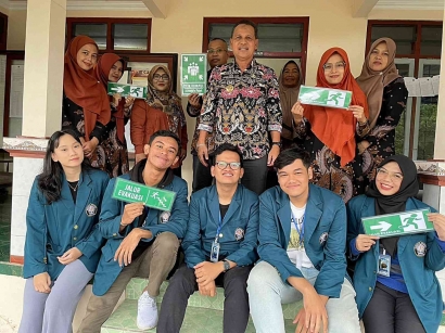 Pentingnya Menjaga Keselamatan dan Kesehatan saat Kerja, Mahasiswa KKN Undip 2024 Ajarkan Budaya K3 Perkantoran pada Perangkat Desa Tanjungsari