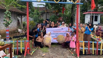 Menyelaraskan Alam dengan Kesehatan, Tim KKN UIN Salatiga Dusun Terban Pabelan Ciptakan Taman Toga