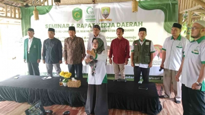 Pengurus Daerah Al Washliyah Kabupaten Sumedang Menyelenggarakan Seminar dan Rakerda