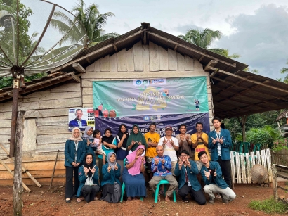 Inisiatif Mahasiswa Universitas Lampung Bangun Bank Sampah di Desa Panca Negeri