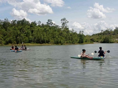Mengintip Keindahan Tersembunyi: Eksplorasi Danau Belibis di Kabupaten Sanggau