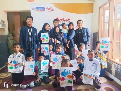Mahasiswa dari Asrama Kepemimpinan IPB University Berbagi Kebahagiaan di Yayasan Mizan Amanah