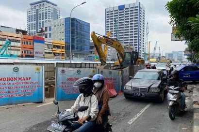 Dampak Pengalihan Rute Akibat Pembangunan MRT