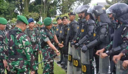 Sinergi TNI-Polri, Pilar Utama Wujudkan Aman dan Damai