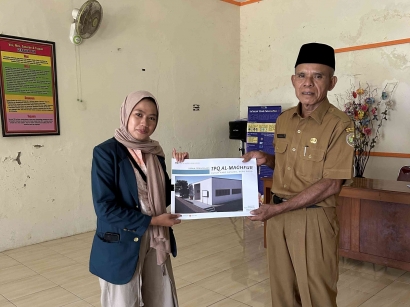Mahasiswa KKN Universitas Diponegoro Membuat Perencanaan Desain Gedung TPQ di Dukuh Kasogunung Desa Doro