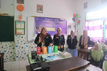 Mahasiswa PMM UMM Wujudkan Sekolah Adiwiyata di SD Negeri Karangwidoro 1 dengan Memberikan Edukasi Pemilahan Sampah kepada Siswa/i