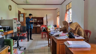 Pentingnya Perpustakaan Desa dalam Meningkatkan Literasi: Kolaborasi Mahasiswa Teknik Sipil Universitas Diponegoro untuk Merencanakan Pembangunan