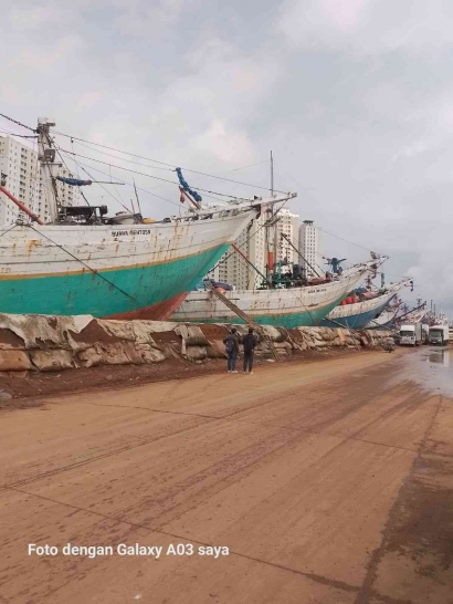 Menyambangi Pelabuhan Sunda Kelapa: Melihat Fungsinya di Masa Lalu dan Kini