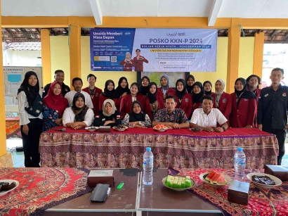 Pembukaan KKN-P 2024 Kelompok 04 Universitas Muhammadiyah Sidoarjo di Desa Candiwates, Kecamatan Prigen, Kabupaten Pasuruan