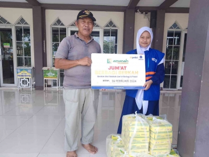 Jumat Berkah, DT Peduli Bagikan Ratusan Nasi Kotak ke Masjid dan Panti Asuhan di Batam