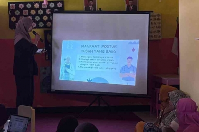 Kegiatan Parenting: Edukasi Mengenai Penting Cara Berpostur Tubuh yang Baik untuk Anak Usia Dini Oleh PMM UMM di TK Jaya Kusuma, Kota Malang
