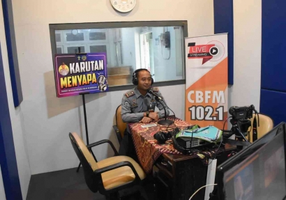 Talk Show Perdana! Karutan Rembang Tampil Apik di Siaran Radio CBFM Rembang