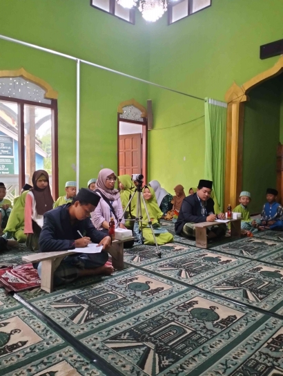 Bentuk Kerja Sama KKM 239 UIN Malang dan TPQ Al-Ikhlas, "Dharma Prajna" Islamic Festival Sukses Terlaksana