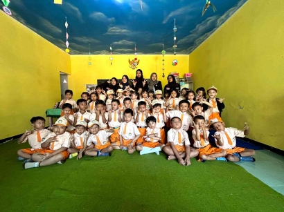 Meningkatkan Kreatifitas Anak di TK Dharma Wanita Persatuan Satu Kepuharjo oleh PMM Kelompok 90 Gelombang 2