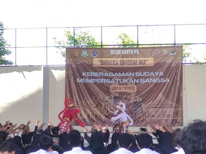 Kebudayaan Membentuk Persatuan : Gelar Karya P5 SMA N 1 Sewon Bantul Yogyakarta