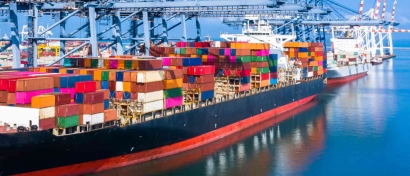 Koneksi Tanpa Batas: Meningkatkan Perdagangan Domestik dengan Ekspedisi Container