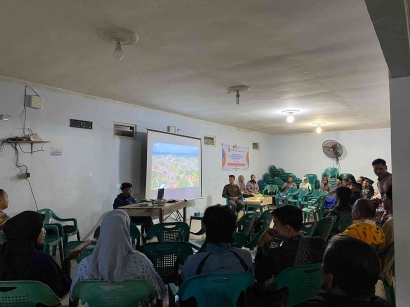 Edukasi dan Pelatihan Budidaya Maggot BSF di Desa Mergodadi, Kurahan IV