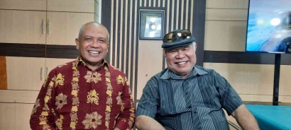 Menteri Pertahanan Prabowo Subianto Menerima Kenaikan Pangkat Jendral Bintang Istimewa dari Presiden