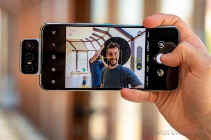 Kenapa Kamera POP UP di Smartphone Mulai Ditinggalkan?