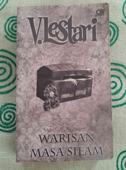 Review Novel Warisan Masa Silam Karya V.Lestari