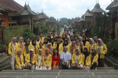 Rombel 4A Prodi Pendidikan Sejarah UNNES Mengikuti KPS 2 di Bali