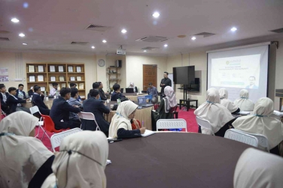 Sejahtera Centre For Sustainability and Humanity Membuka Acara KKNI Malaysia dan Workshop Tentang Sustainability and Humanity