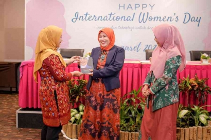 Peringatan Hari Perempuan Sedunia: Sejarah, Tantangan dan Transformasi di Indonesia