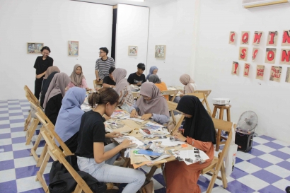 Pameran Seni Kolase oleh Kelompok Mahasiswa MBKM UNS Sebagai Bentuk dari Pemahaman Diri