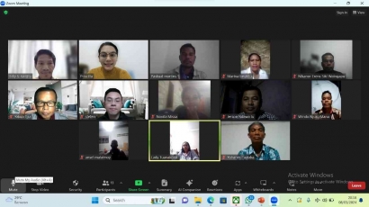Mahasiswa di Sumba Berjibaku dengan Internet demi Pendidikan Teologi