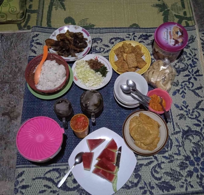 Menu Nostalgia: Bukber Ringan dengan Teman Lama