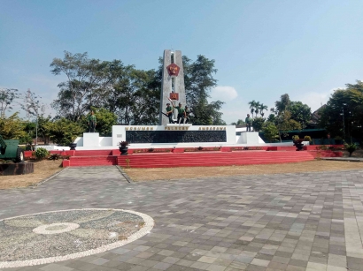 Jalan-Jalan Sejarah di Monumen Palagan Ambarawa