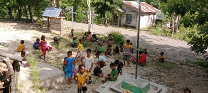 Satuan Pendidikan Kabupaten Kupang dalam Bulan Bakti Gotong Royong