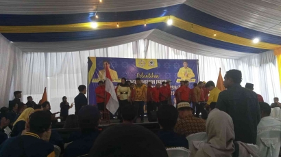 Rusman Resmi Pimpin SOKSI Kota Bekasi