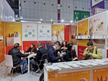 Partisipasi Duniatex dalam Yarn Expo 2024 di Shanghai, China