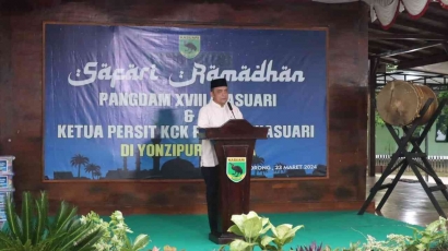 Safari Ramadhan Pangdam XVIII/Kasuari beserta Ketua Persit KCK PD XVIII/Kasuari di Yonzipur 20/PPA